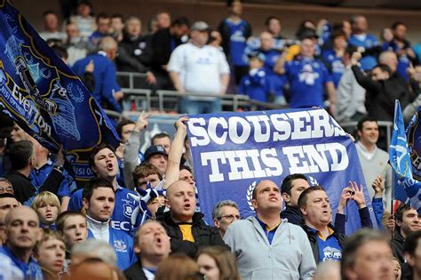 everton fans at liverpool